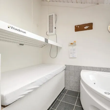Dom wakacyjny Pet Friendly In Fano With Sauna Sønderho