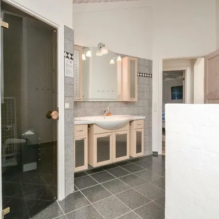 Dom wakacyjny Pet Friendly In Fano With Sauna Sønderho